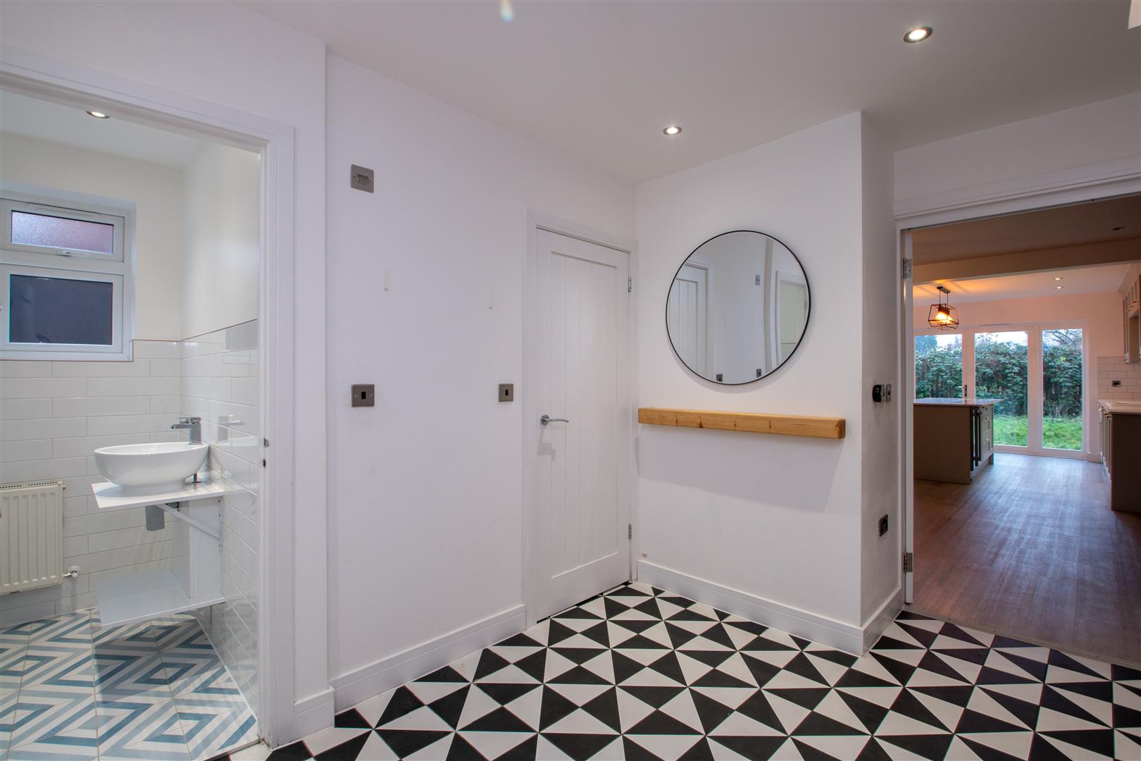 4 bed property in Drayton Road, Milton Keynes